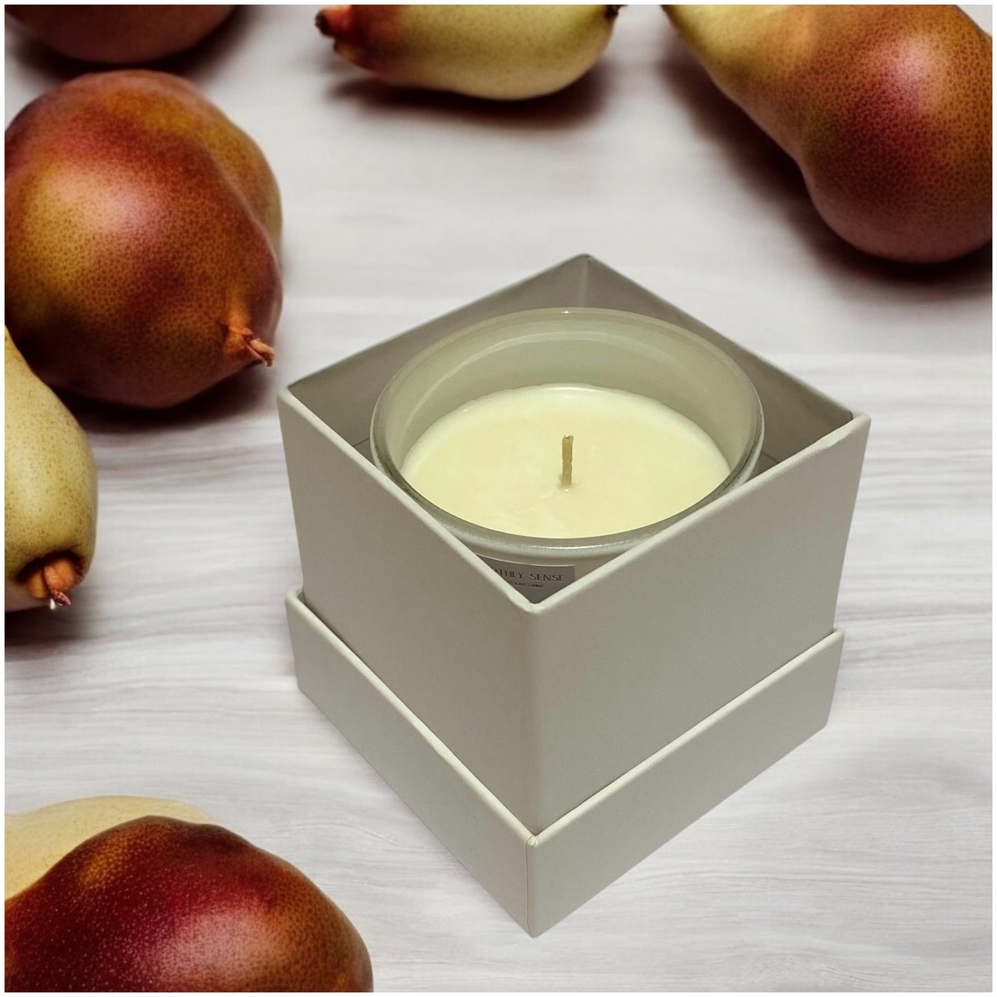 EARTH - Red Anjou Pear & Vanilla 200g